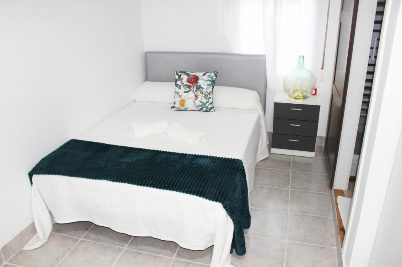 Precioso Apartamento Con Terraza Apartman Madrid Kültér fotó