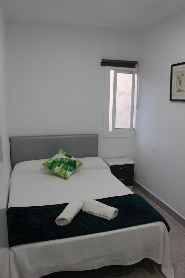 Precioso Apartamento Con Terraza Apartman Madrid Kültér fotó