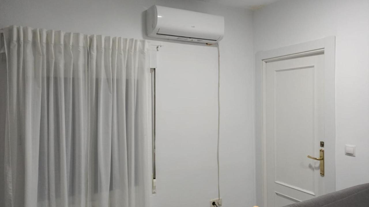 Precioso Apartamento Con Terraza Apartman Madrid Kültér fotó
